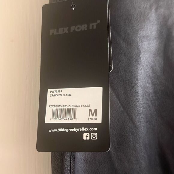 ✨90 Degree By Reflex Faux Leather Flared Leg Yoga Sz Medium Pants✨ - Picture 8 of 9